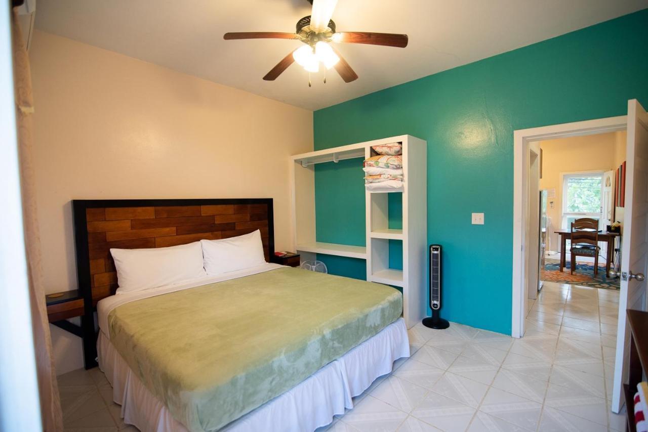 Belize Tropical Dream Villas San Pedro  Exterior photo